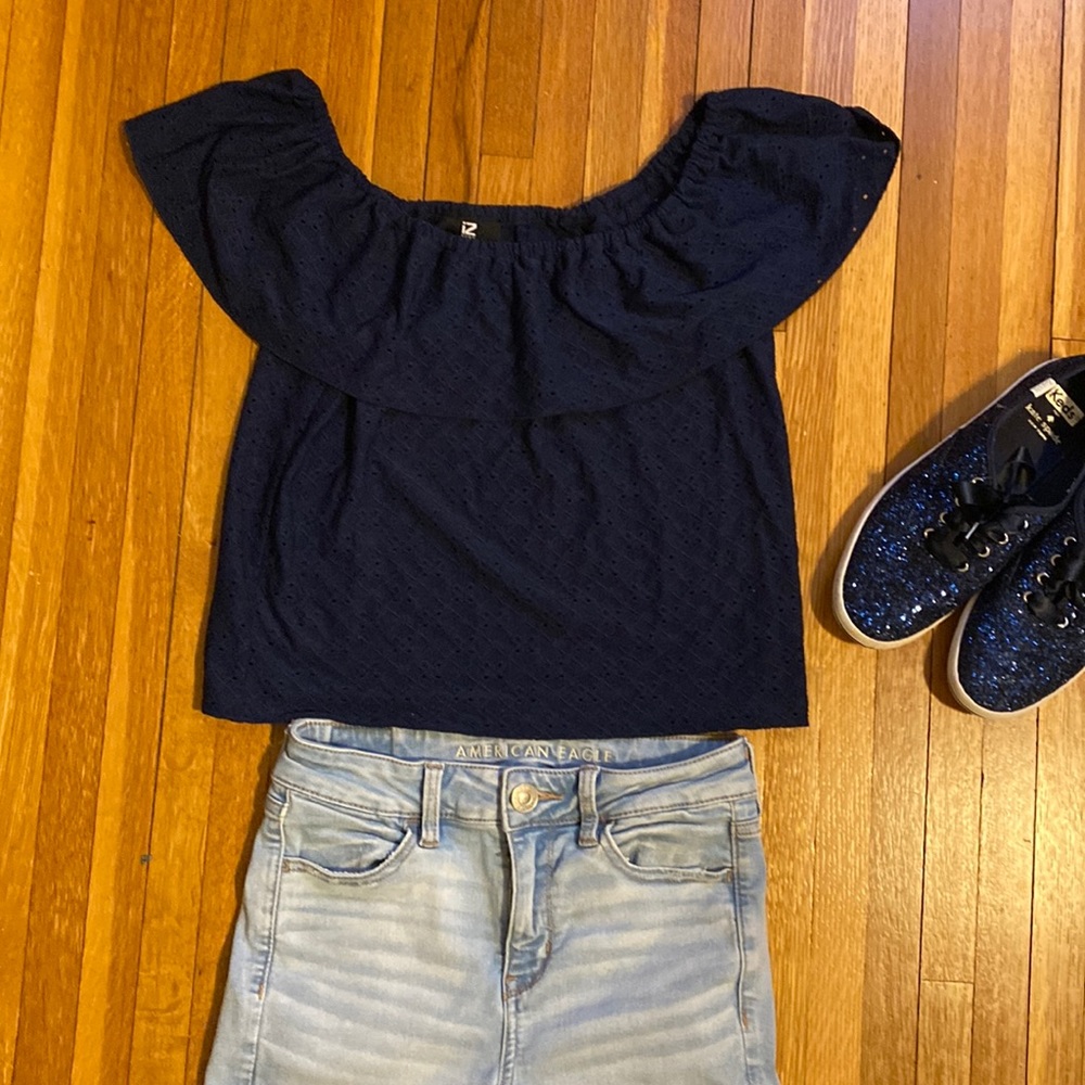 Navy blue top